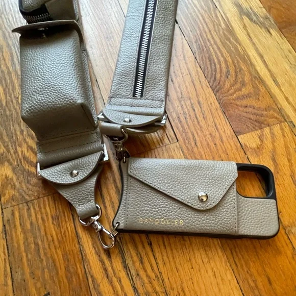 Bandolier Billie - PHONE CASE & ALL LEATHER STRAP - Greige/Silver - Picture 3 of 10